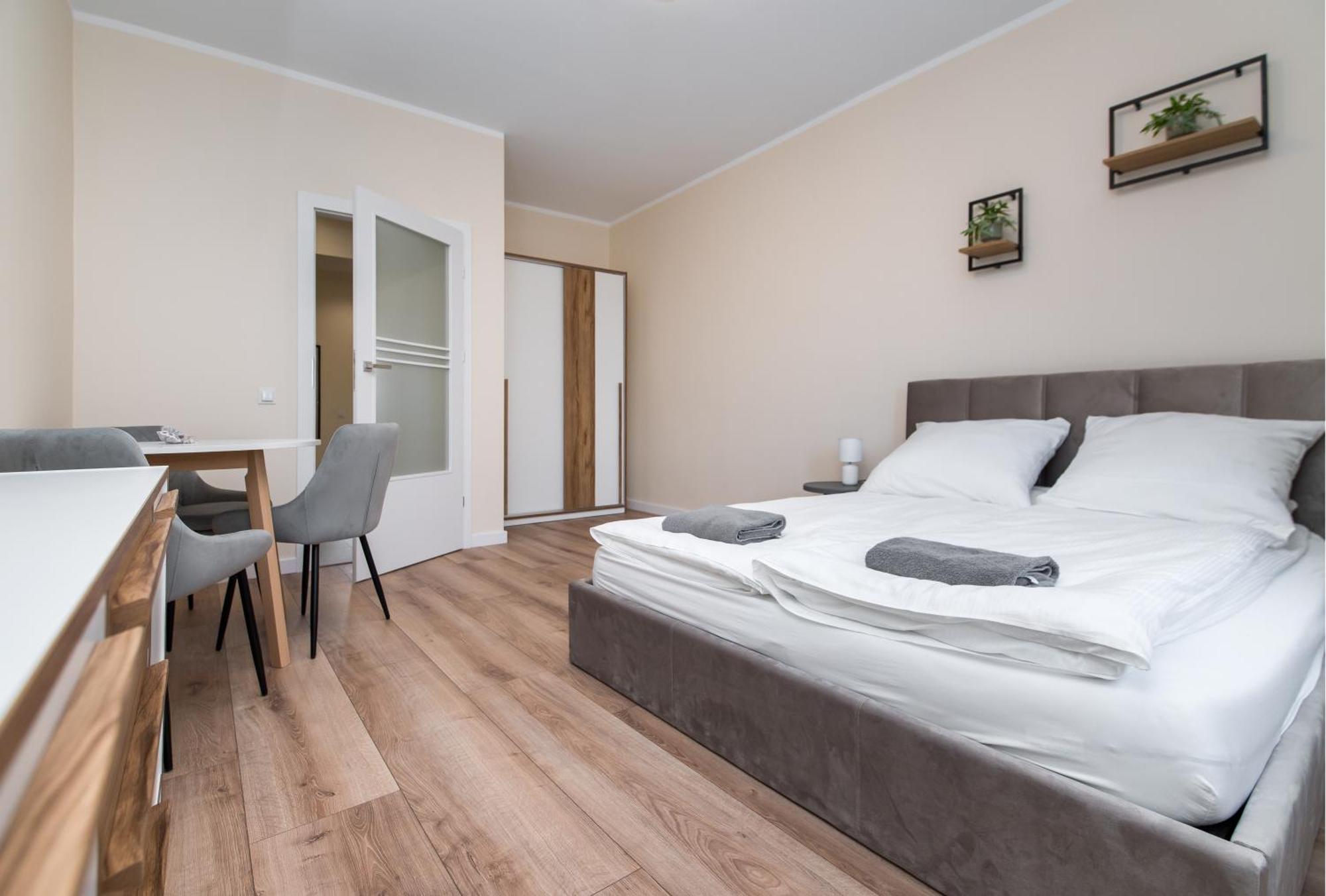 Apartament Lompy Гливице Екстериор снимка