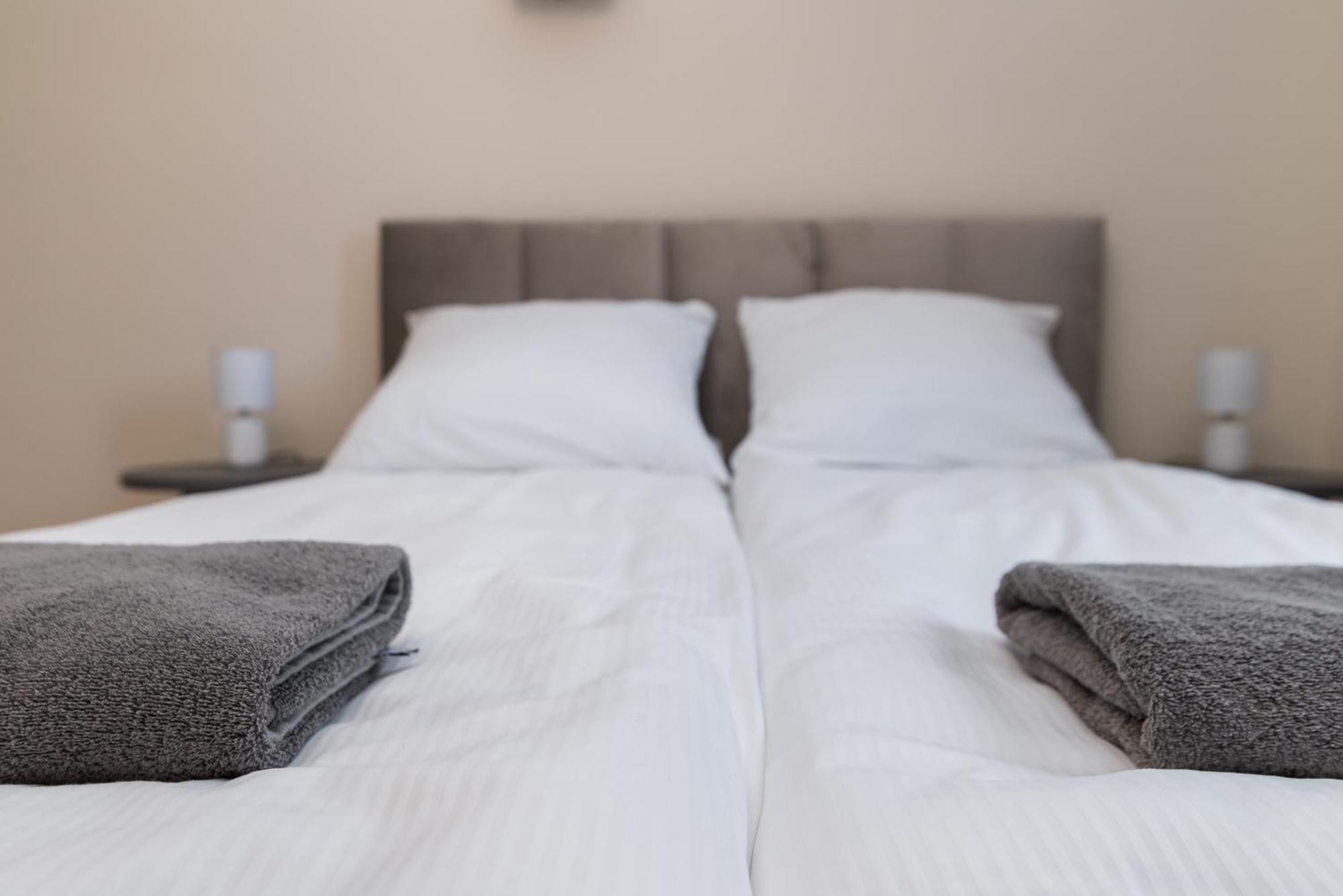 Apartament Lompy Гливице Екстериор снимка